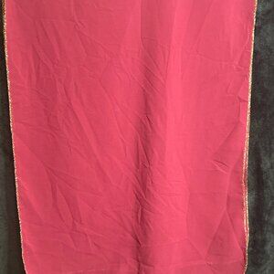 Pre-Owned Sheer Maroon Scarf 19x26 Gold Trim Accent Rectangular Wrap